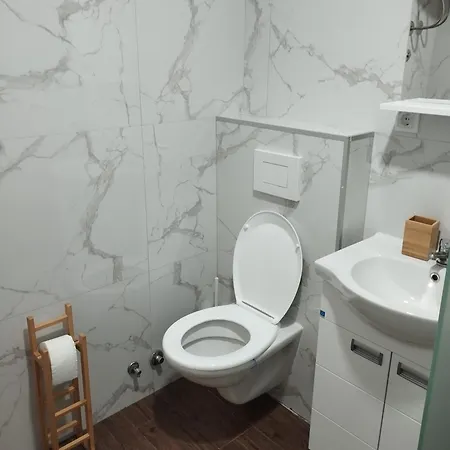 Apartament With Pool