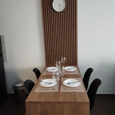 With Pool Veliko Gradište